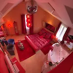 Loveroom Lägenhet *